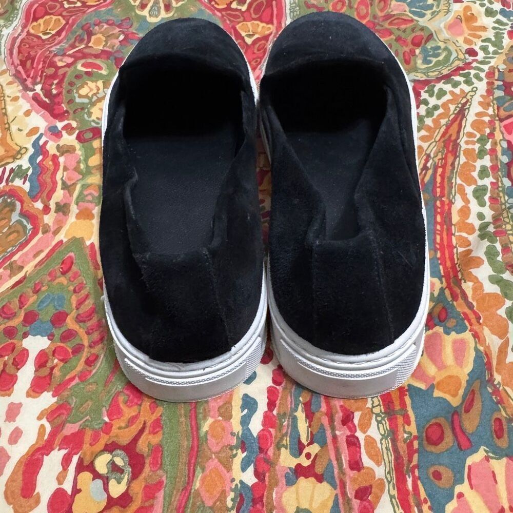Aquatalia black suede slip on sneaker size 7.5 - Picture 4 of 8